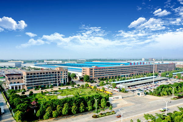 中車(chē)城市交通董事長(zhǎng)徐敏生、綠脈汽車(chē)執(zhí)行董事何德軍等一