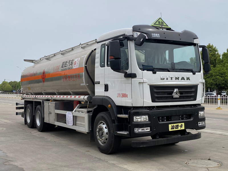 鋁合金運(yùn)油車，油罐車，楚勝汽車集團(tuán)